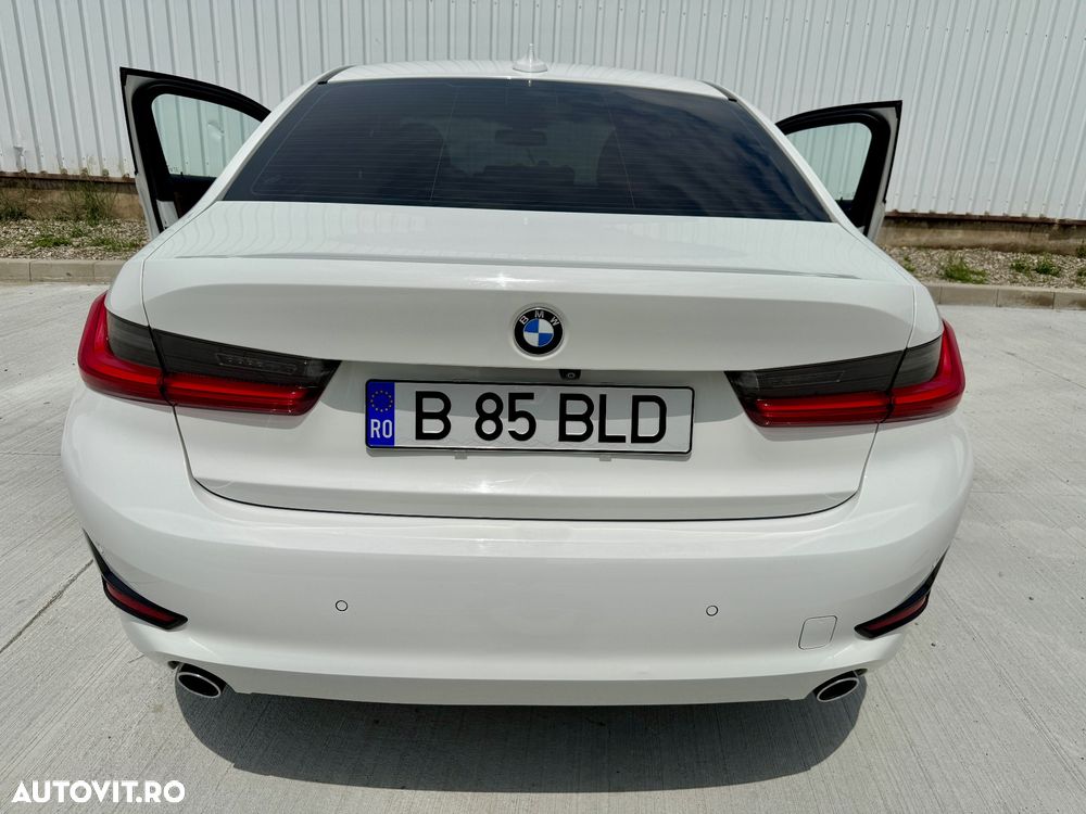 BMW Seria 3 318d Aut. - 6