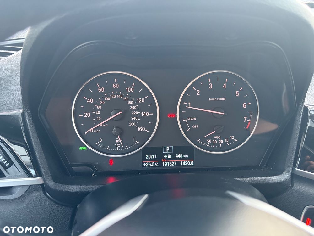 BMW X1 xDrive25i Advantage - 12