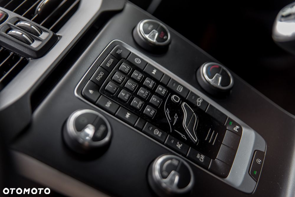 Volvo V40 T2 Kinetic - 23