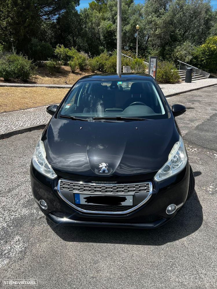 Peugeot 208 - 4