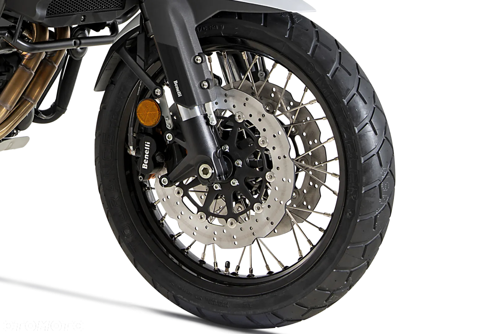 Benelli TRK 502 - 16