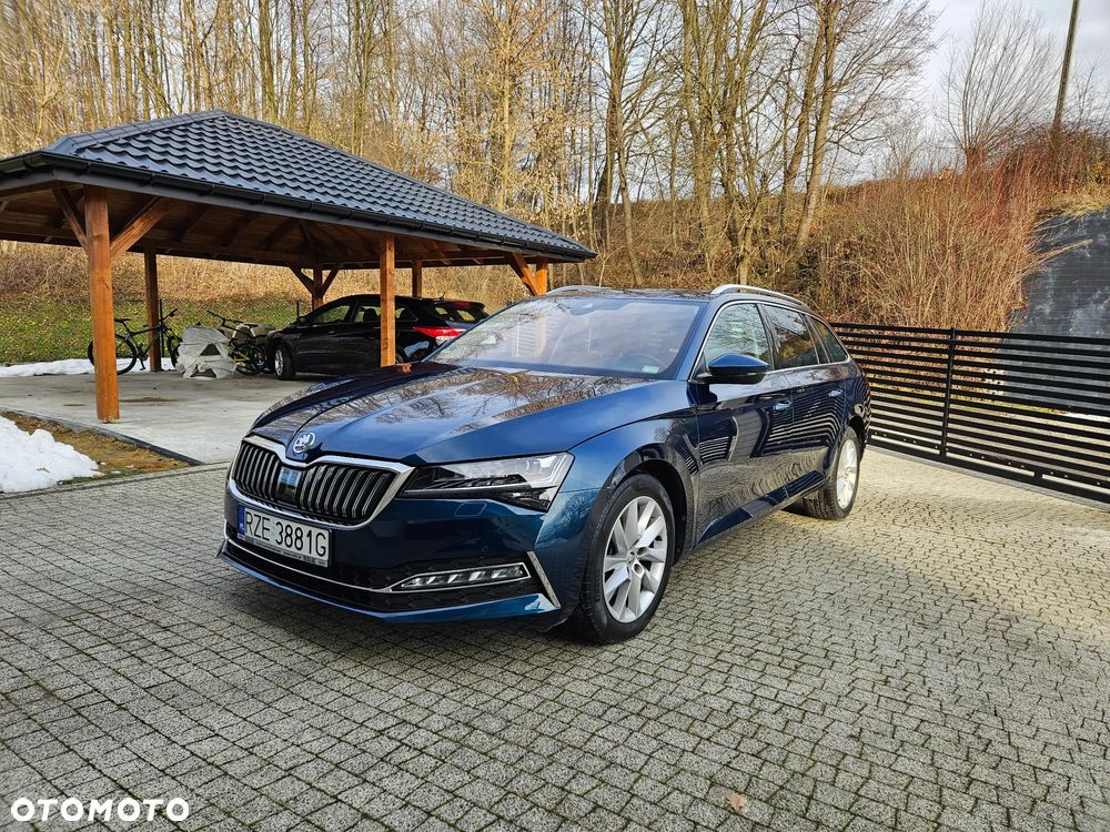 Skoda Superb 2.0 TSI DSG Sportline - 5