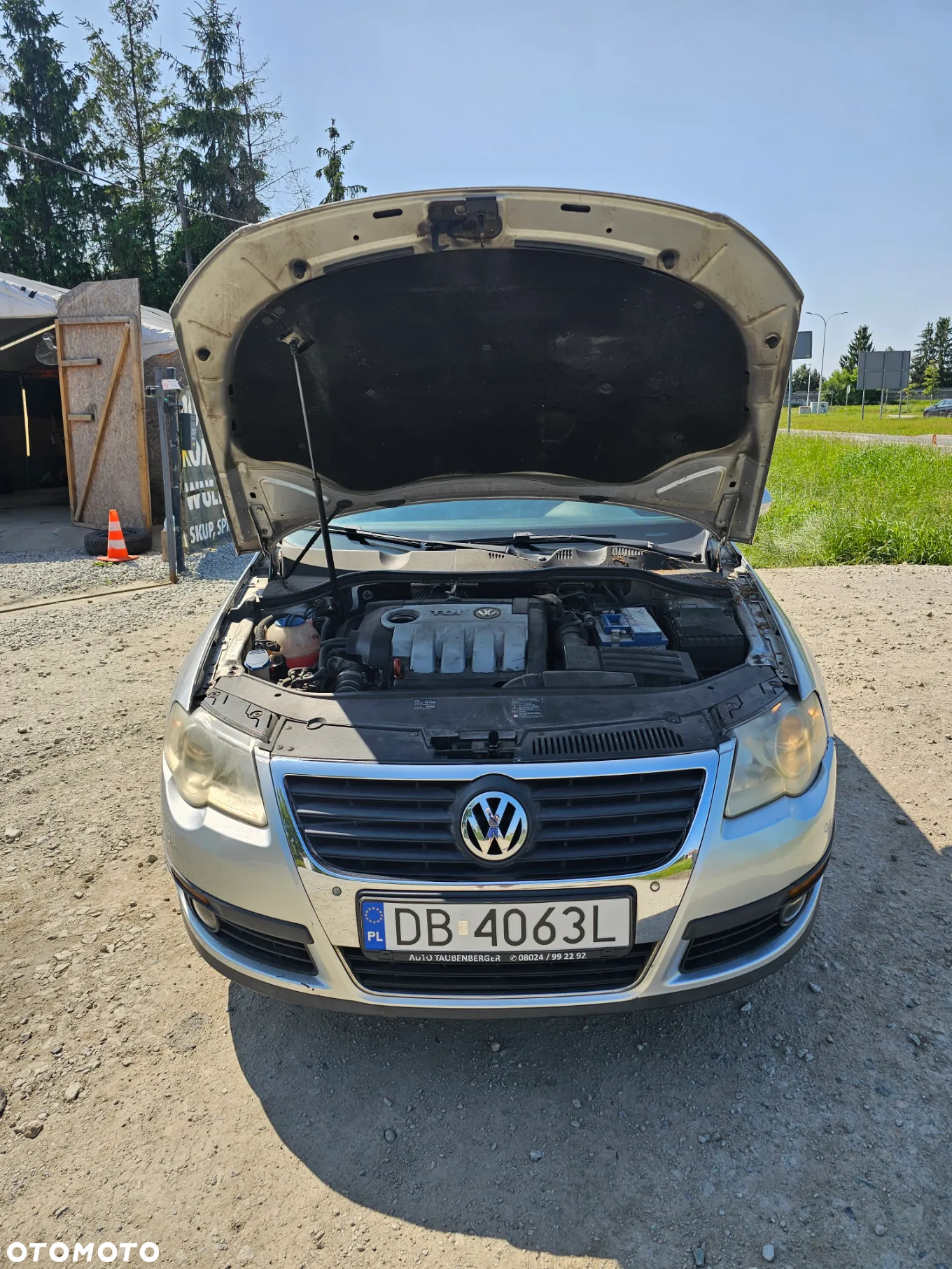 Volkswagen Passat - 17