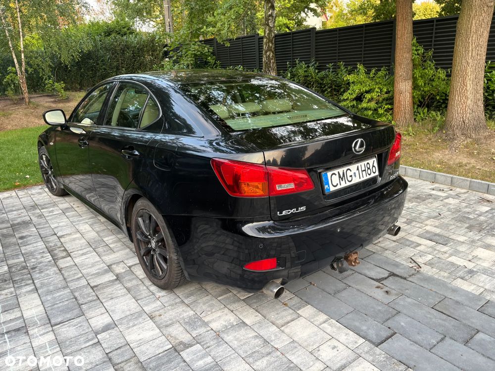 Lexus IS 250 Prestige - 13