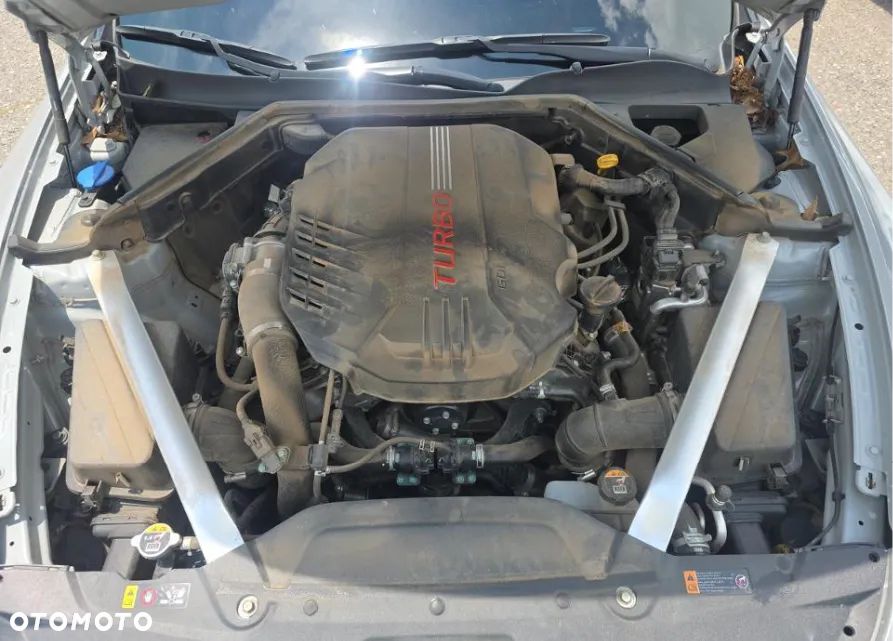 Kia Stinger 3.3 T-GDI V6 GT AWD - 12