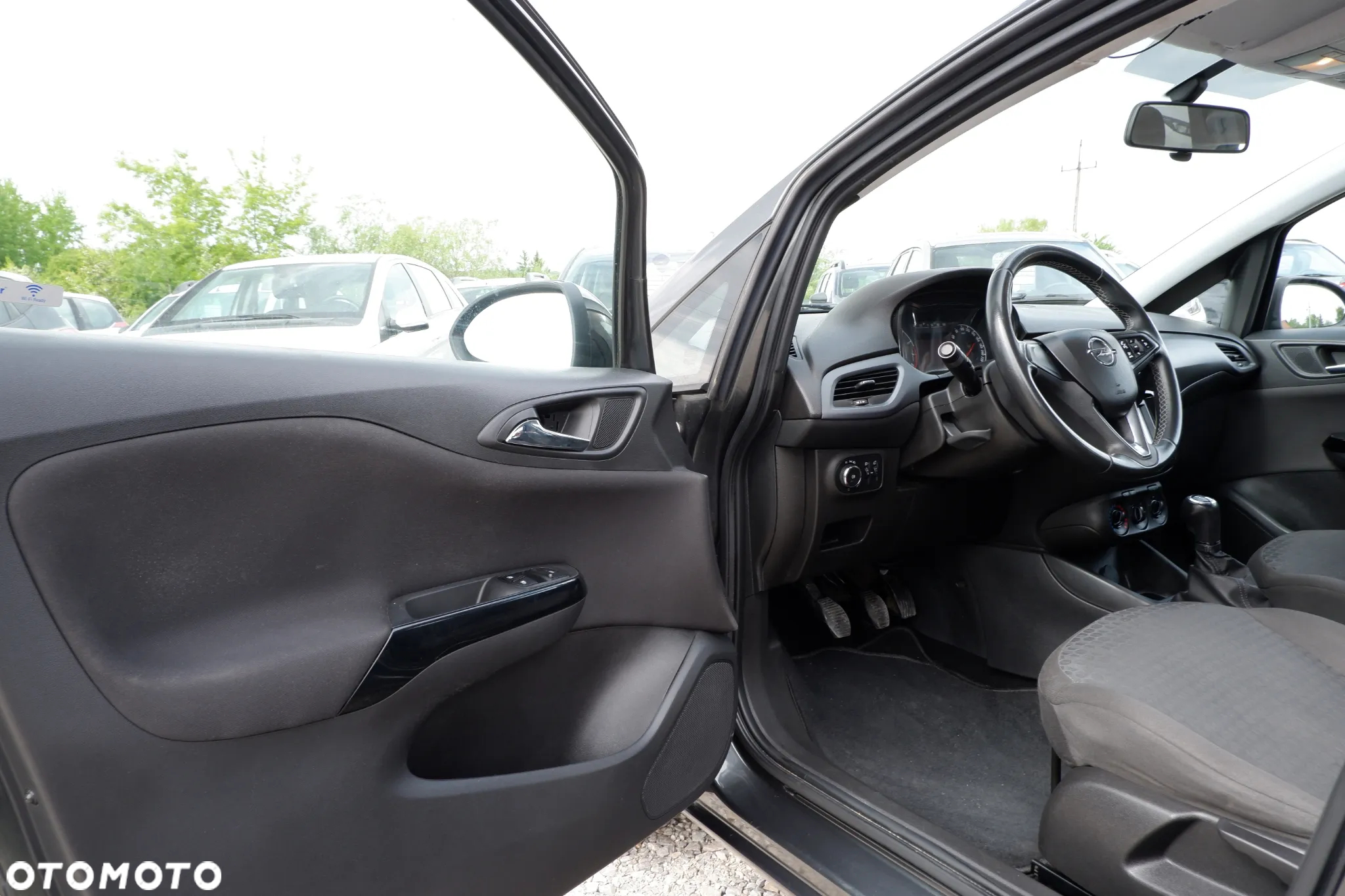 Opel Corsa 1.4 Enjoy - 26