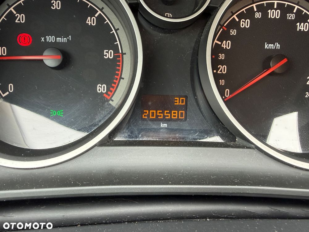 Opel Astra 1.9 CDTI DPF NAVI - 14