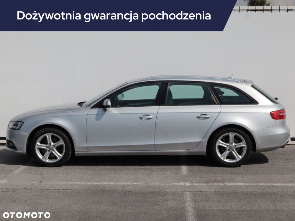 Audi A4 Avant - 4
