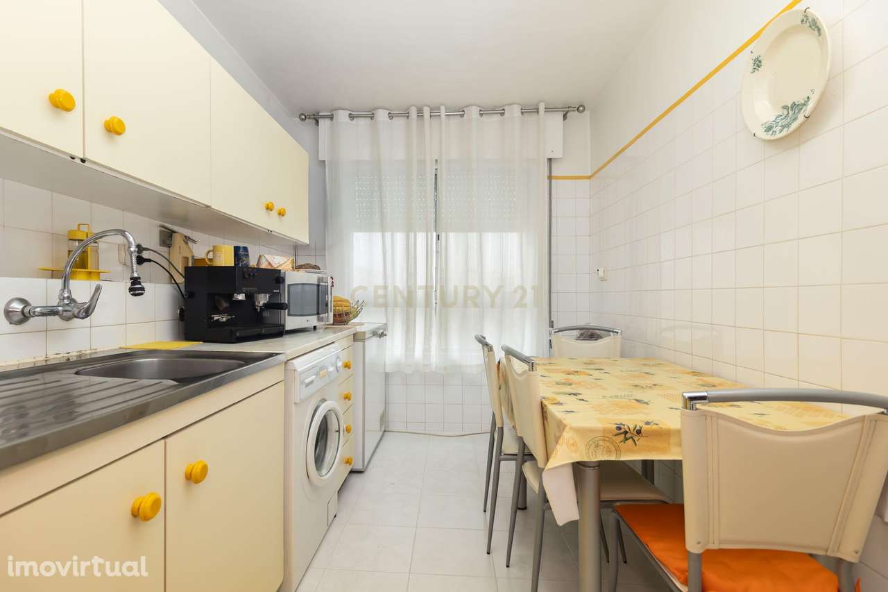 Apartamento T2 em Corroios, Seixal - Oportunidade Única! - Grande imagem: 3/25