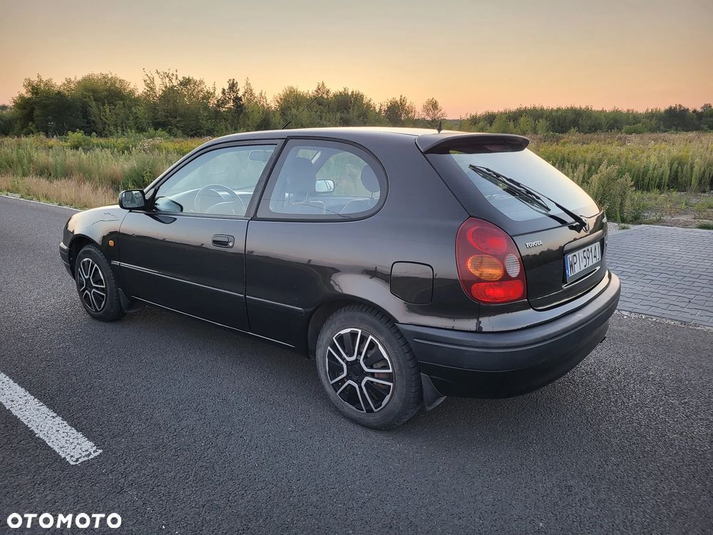 Toyota Corolla 1.4 - 6