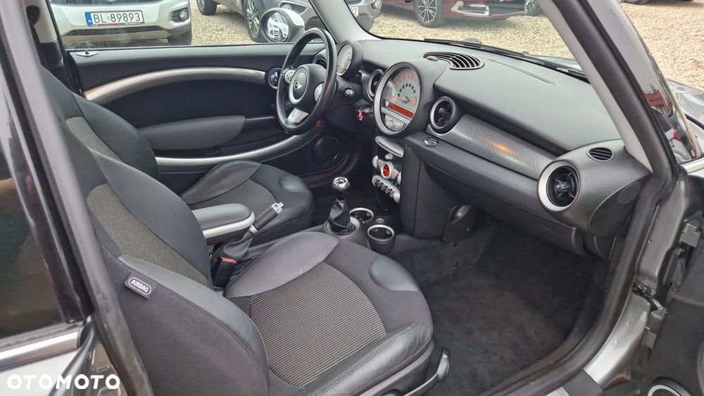 MINI Cooper S 50 Mayfair - 9