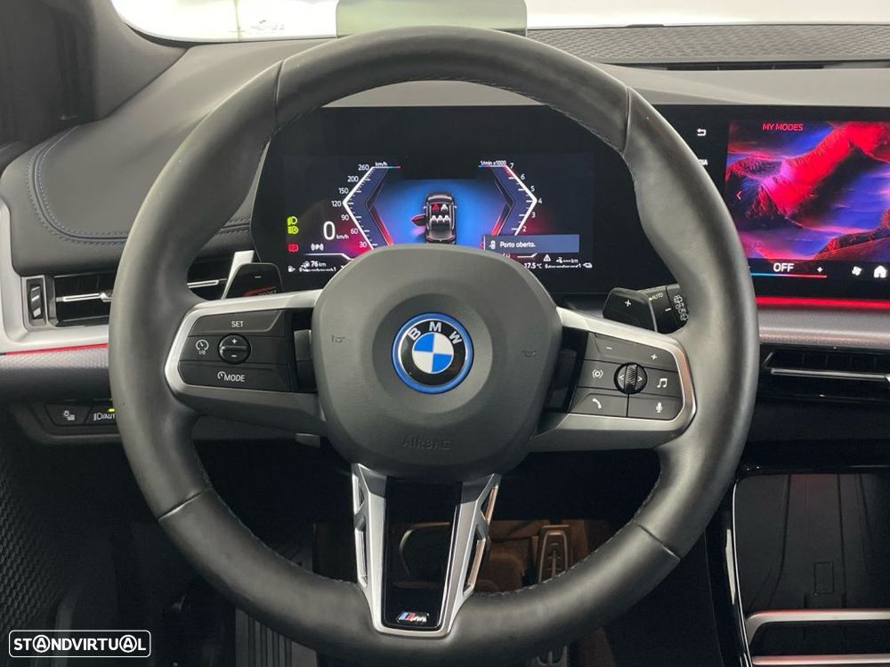 BMW 225xe Active Tourer e xDrive Pack Desportivo M - 14