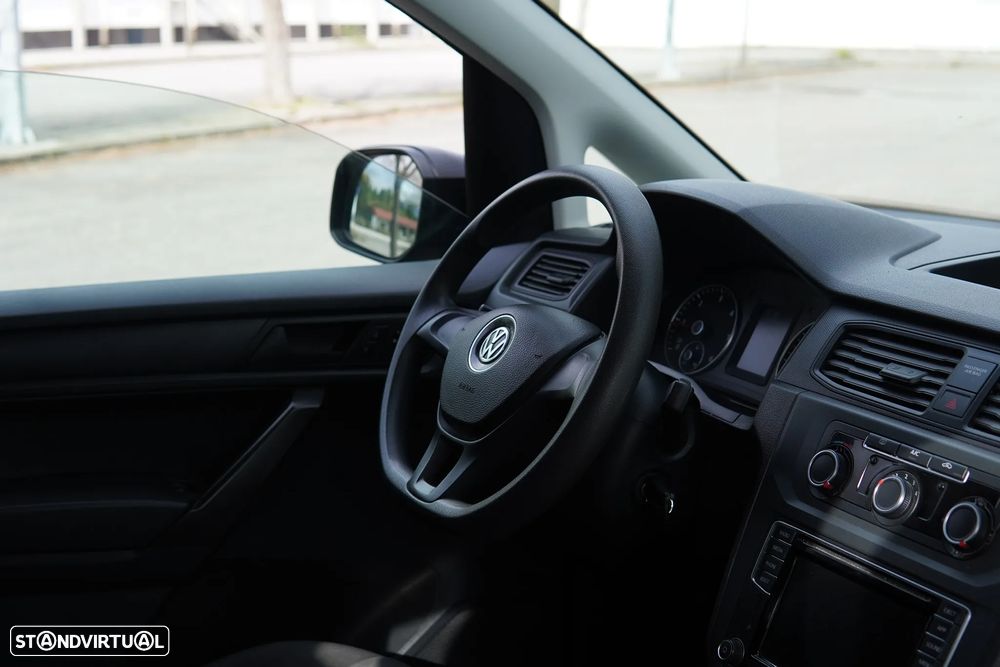 VW CADDY 2.0 TDi - 29