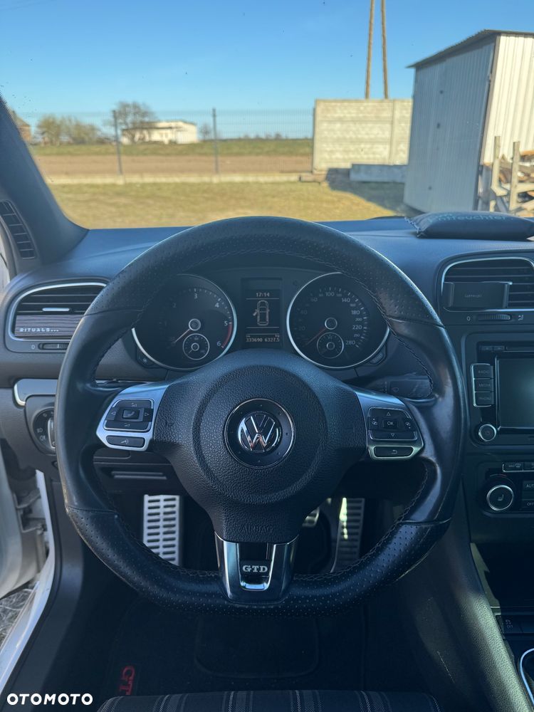 Volkswagen Golf 2.0 TDI GTD - 15