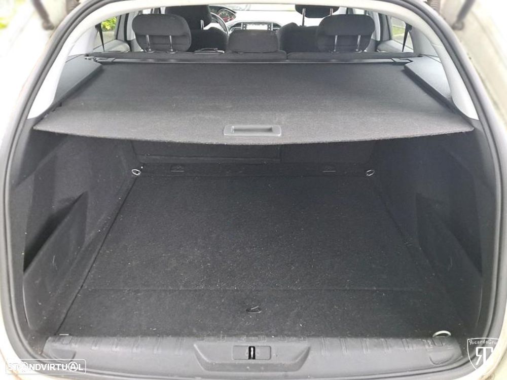 Peugeot 308 SW 1.6 BlueHDi Allure EAT6 - 9