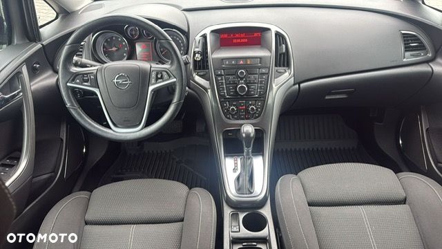 Opel Astra 1.4 T Sport EU6 - 19