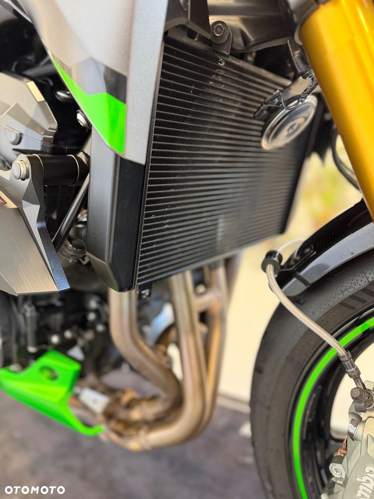 Kawasaki Z 900 - 14