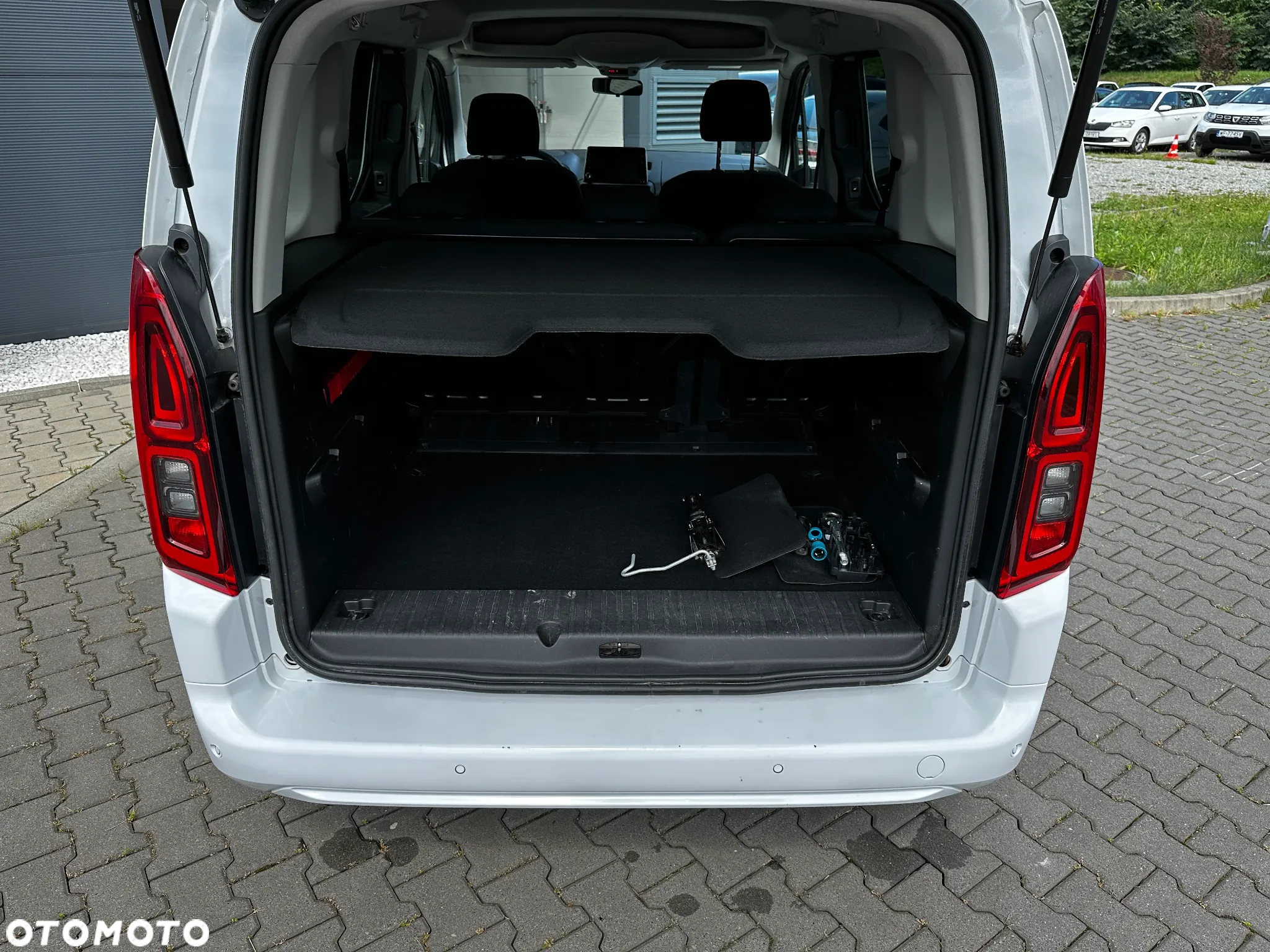 Toyota Proace City Verso 1.5 D-4D Business - 22