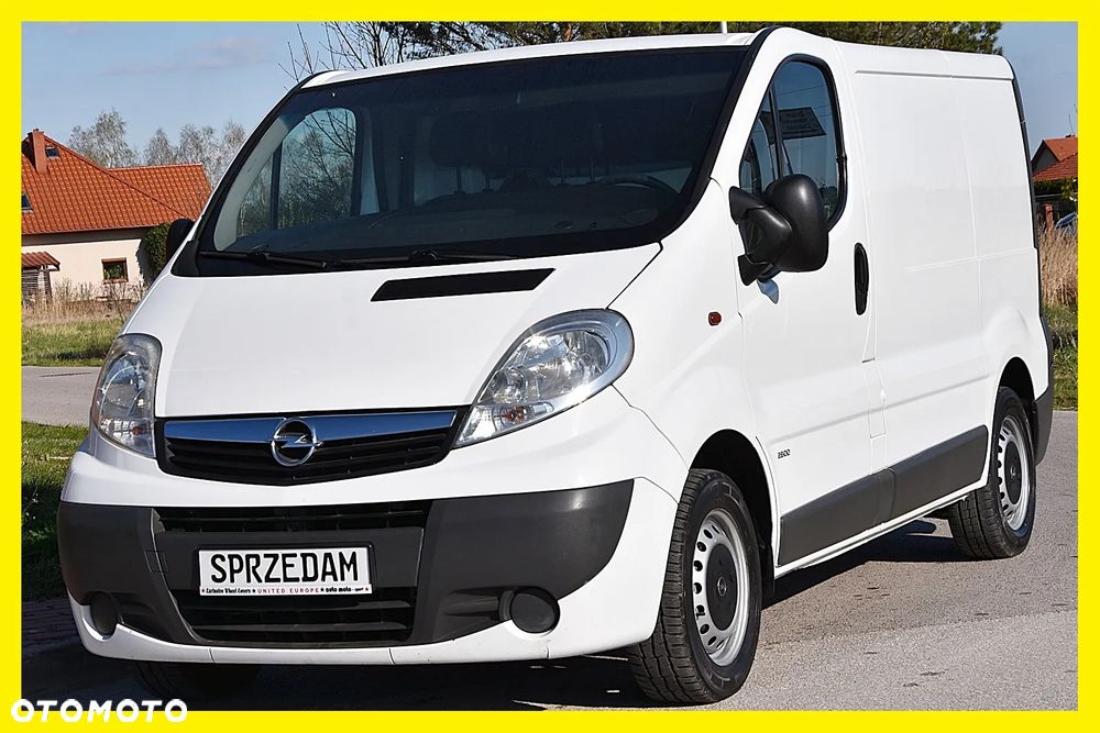 Opel Vivaro - 1