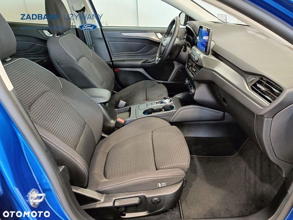 Ford Focus 2.0 EcoBlue Start-Stopp-System TITANIUM - 14