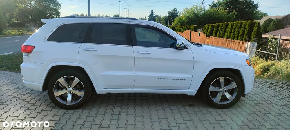 Jeep Grand Cherokee - 8