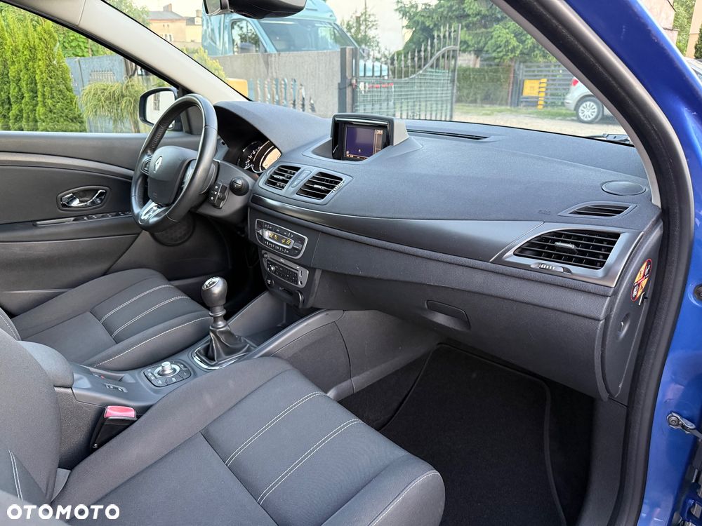 Renault Megane ENERGY TCe 115 Start & Stop Bose Edition - 17