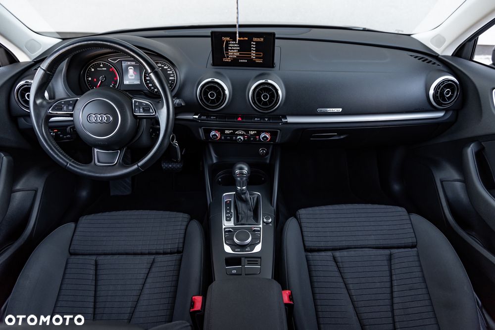 Audi A3 Sportback 2.0 TDI quattro S tronic design - 26