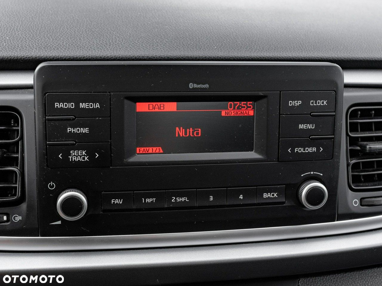 Kia Rio 1.2 M - 22