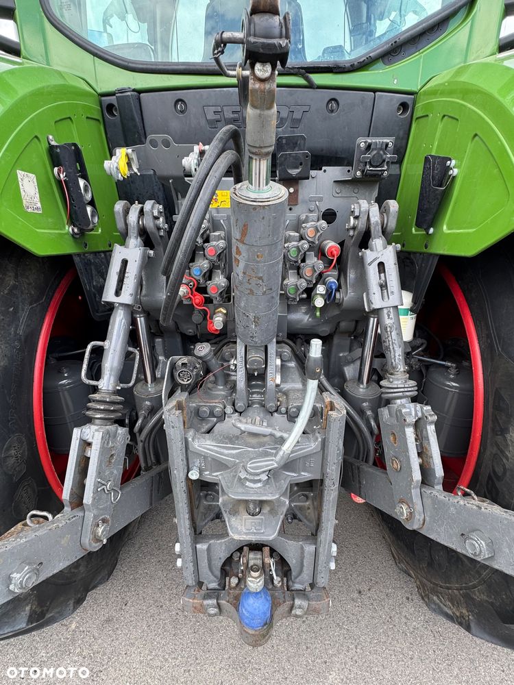 Fendt 724 PROFI + GPS Trimble RTK Super Stan Traktor 4x4 - 22