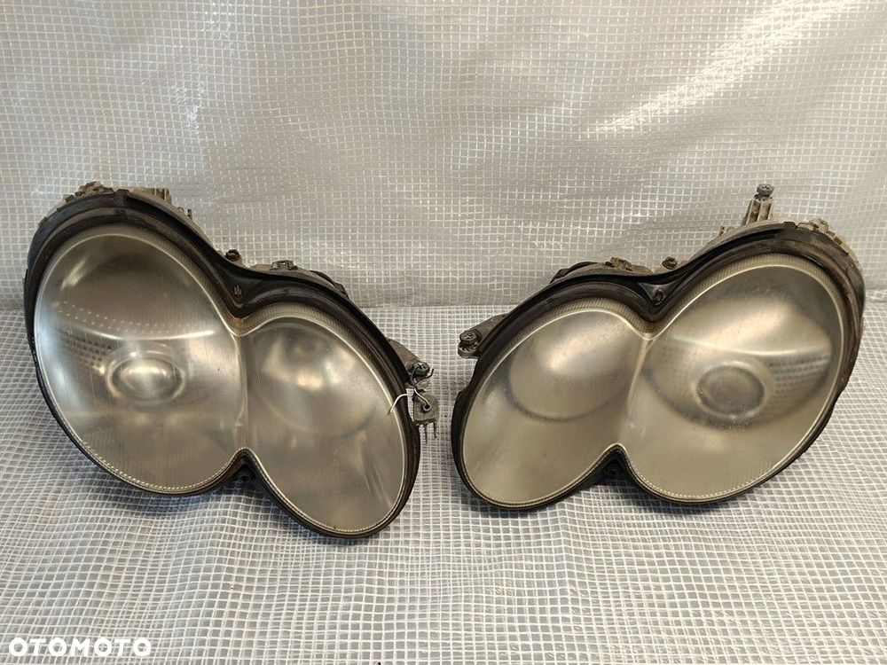 lampa przod reflektor xenon prawy mercedes sl r230 orginal demontaz europa - 1