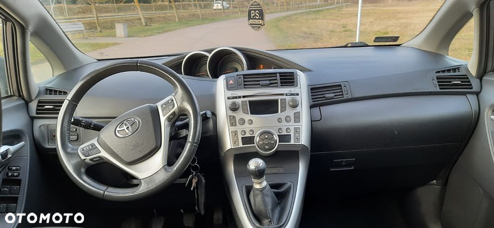Toyota Verso 2.0 D-4D Sol - 12