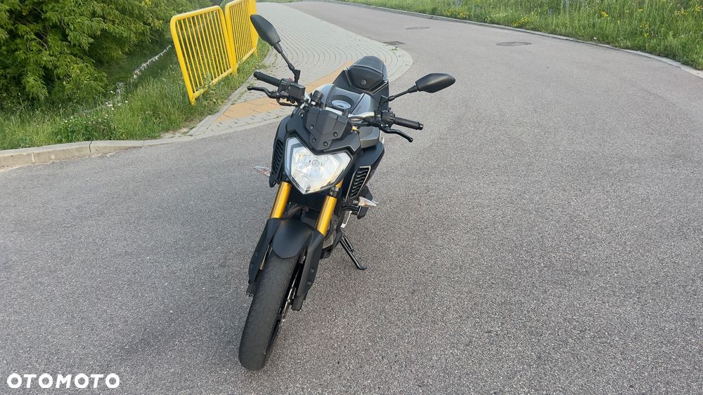 Yamaha MT - 4