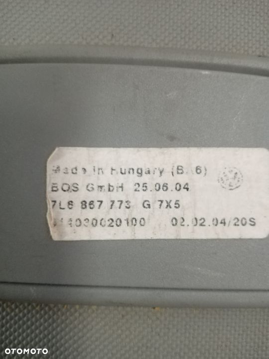 Roleta bagażnika VW Touareg 7L 7L6867773G - 3