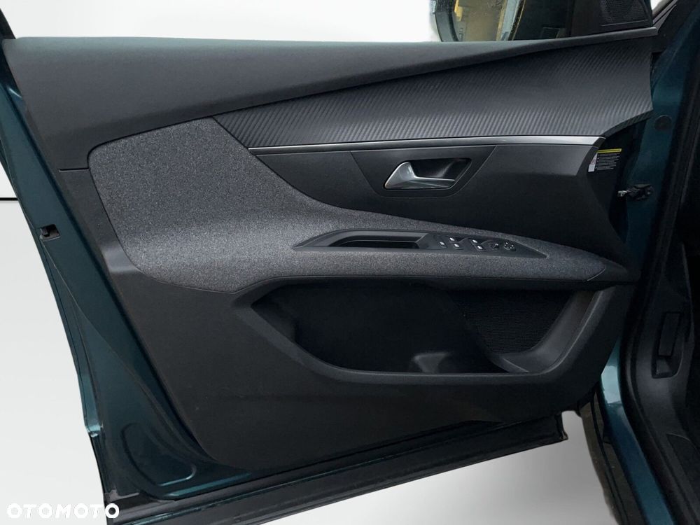 Peugeot 5008 - 17