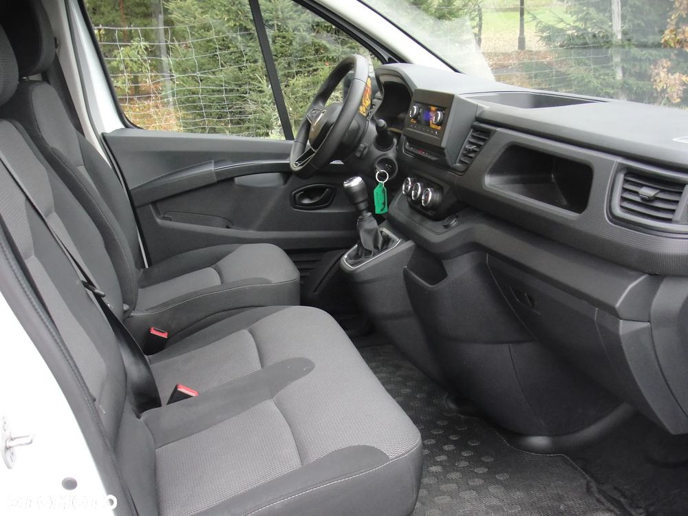 Renault Trafic - 7