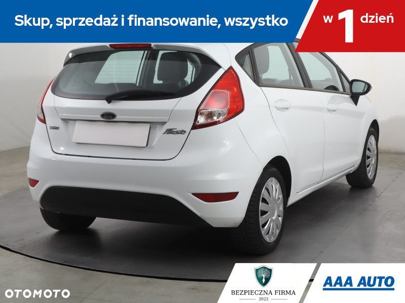 Ford Fiesta - 7