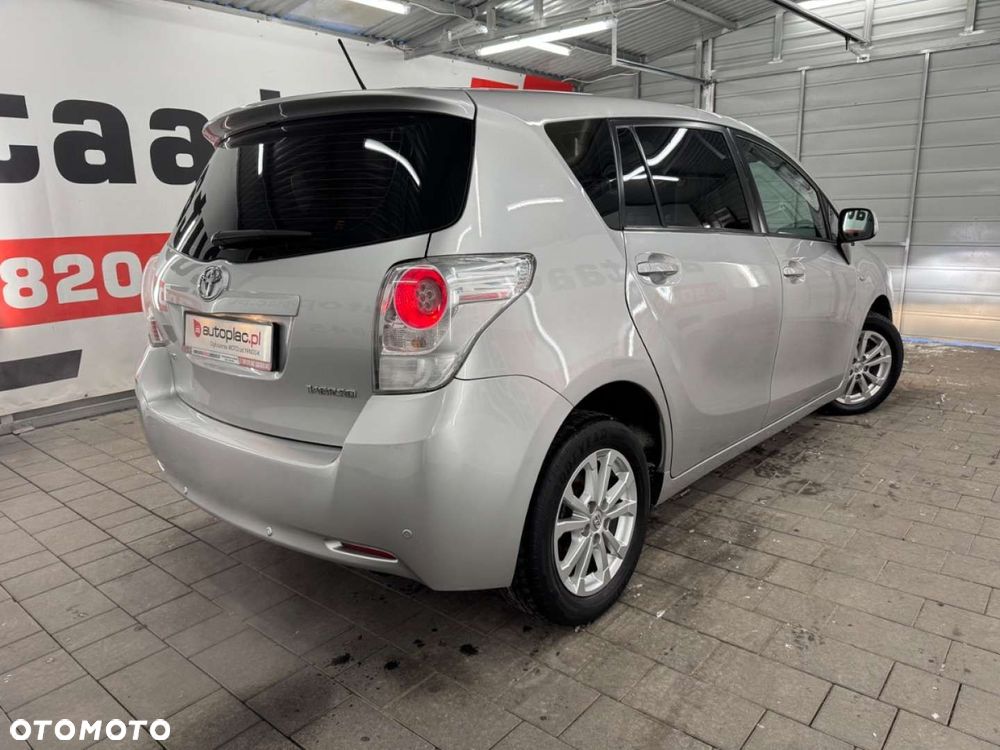 Toyota Verso - 14