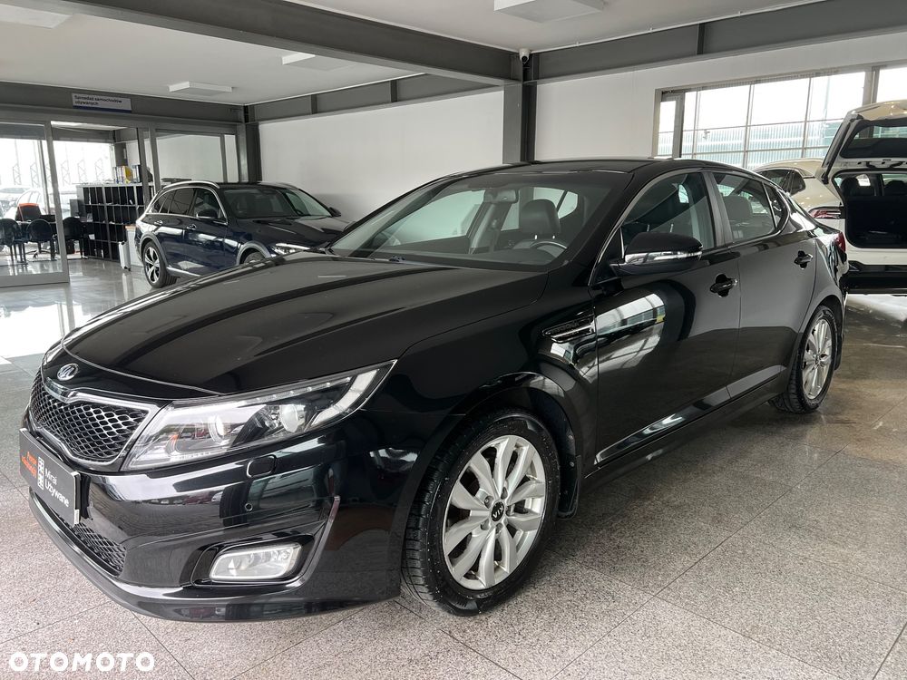 Kia Optima 2.0 L - 6