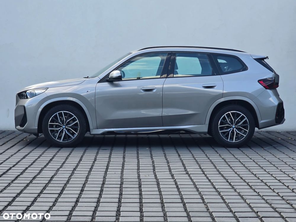 BMW X1 sDrive18i M Sportpaket - 4