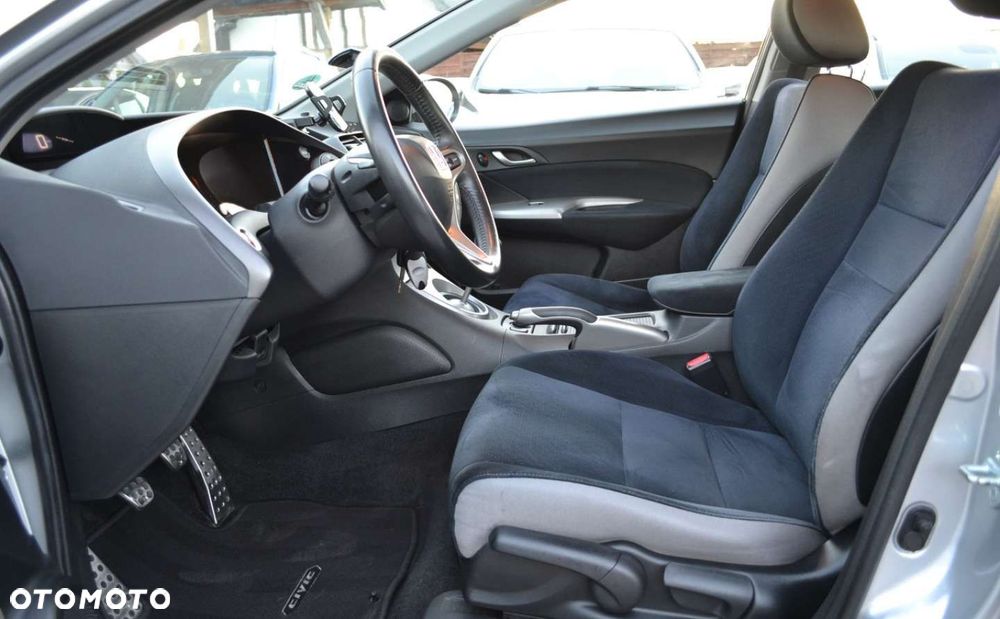 Honda Civic 1.8i-VTEC Executive - 7