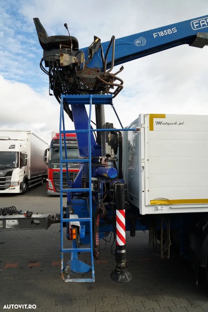 Mercedes-Benz / ACTROS 2548 / 6x2 / Combinație platformă rabatabilă - 6,5 m / Axă liftantă / + HDS FASSI / Rază de acțiune: 10,85 m / FIFTH FIFTH FIRST REAR / ROTATOR / FURCĂ PENTRU PALEȚI / Remorcă 6,5 m / SAF / - 18