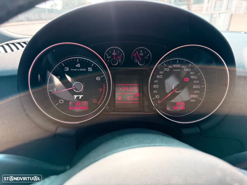Audi TT Coupé quattro Sport - 16