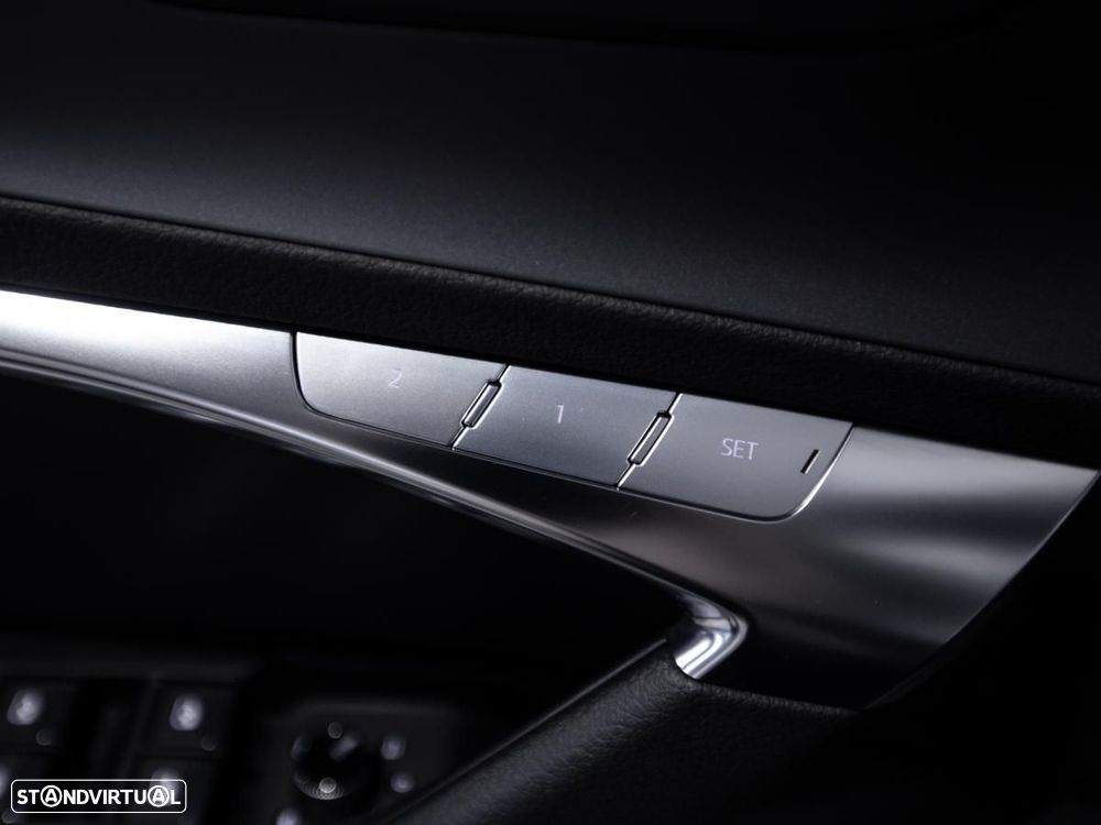 Audi A6 Avant 40 TDI Advanced S tronic - 17