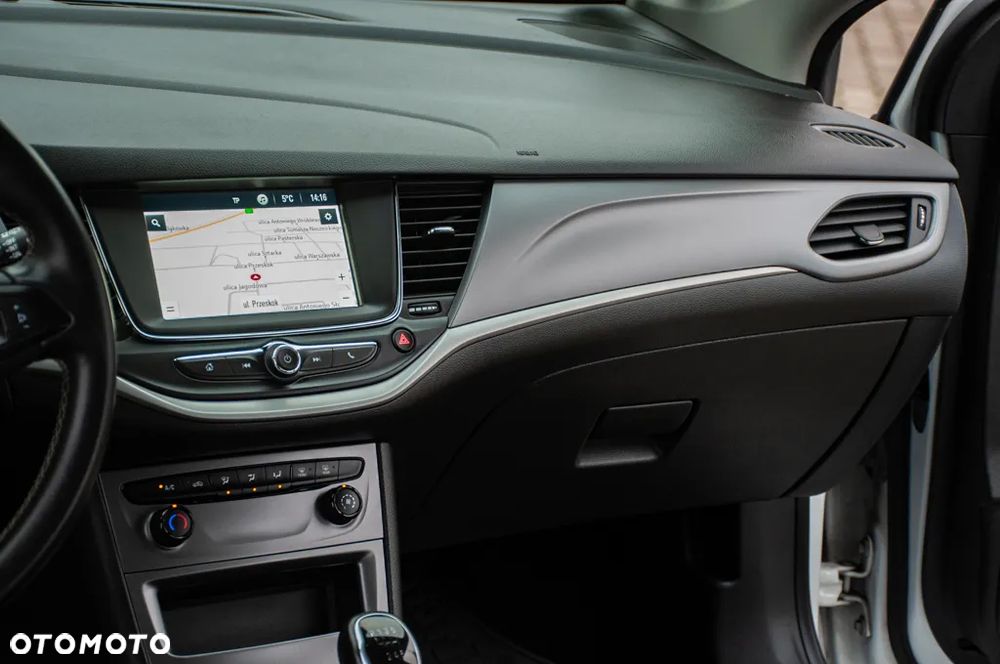 Opel Astra 1.2 Turbo Start/Stop Elegance - 33