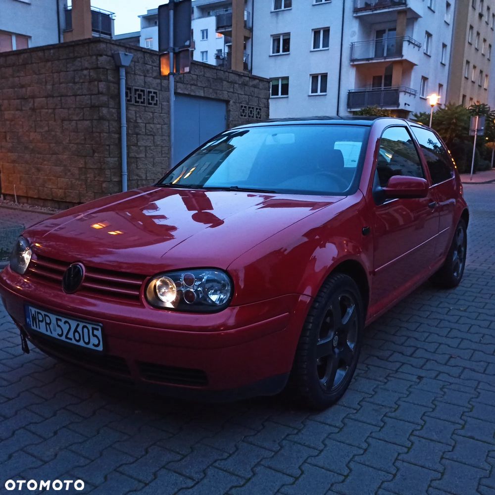 Volkswagen Golf - 4