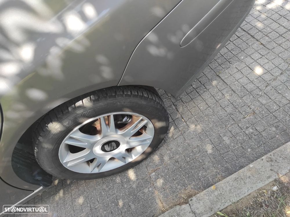SEAT Cordoba 1.9 TDI Signo - 6