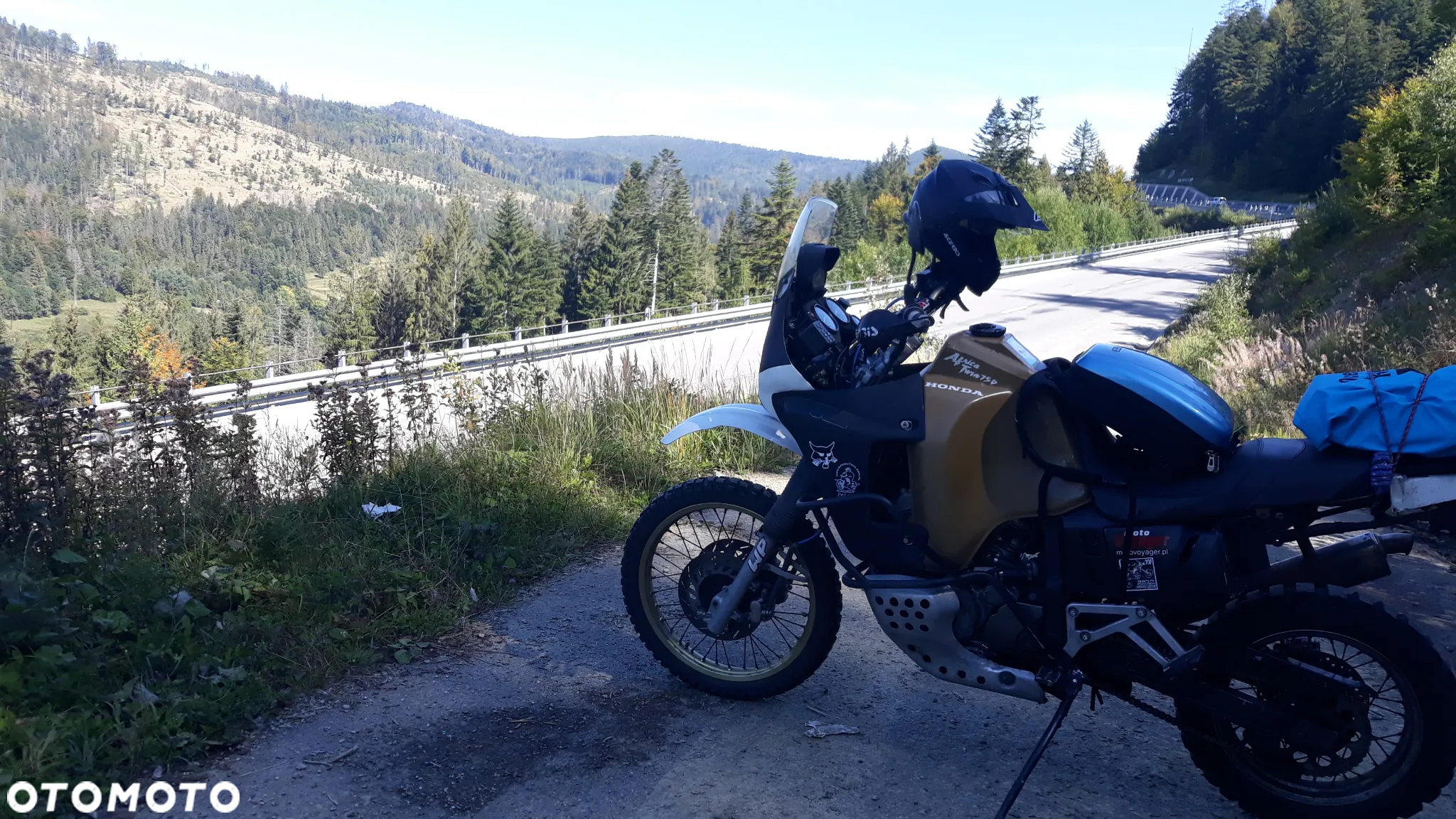 Honda XRV