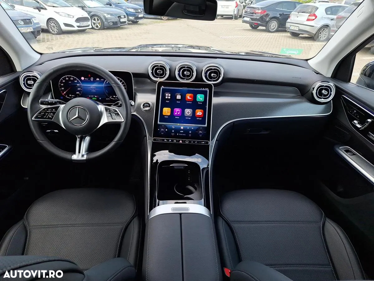 Mercedes-Benz GLC 300 e 4MATIC - 12
