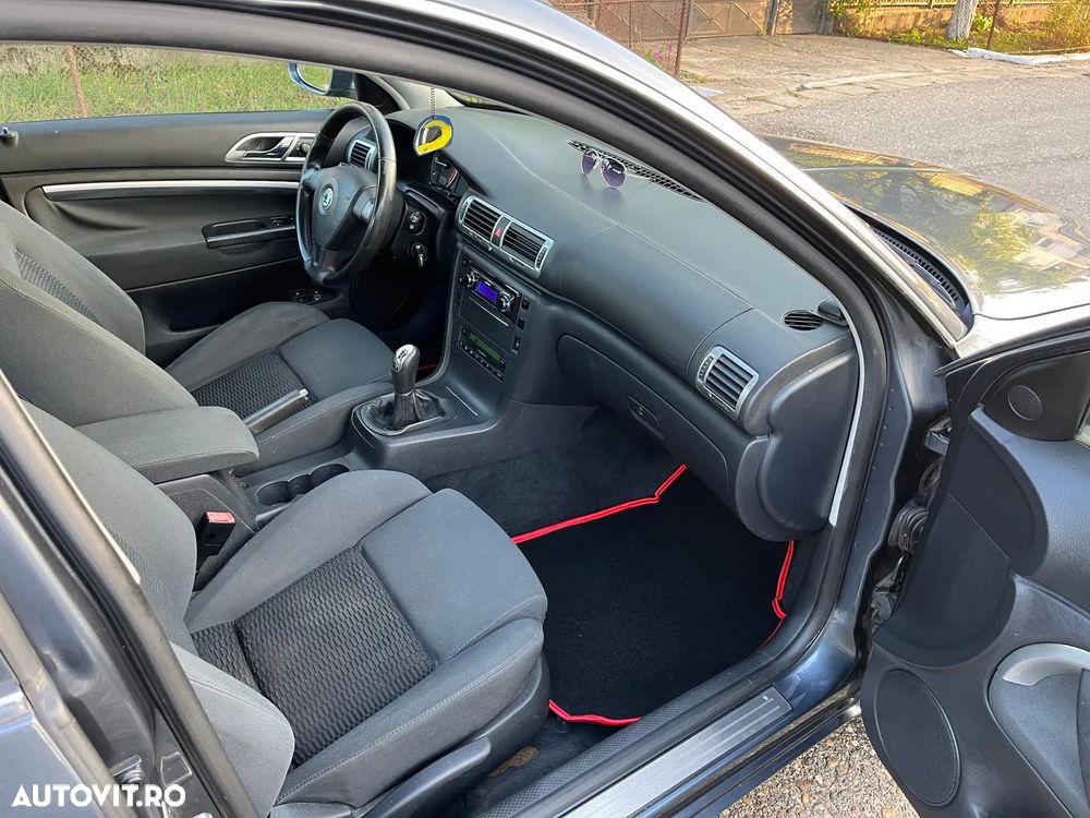 Skoda Superb 2.0 TDI Comfort - 13