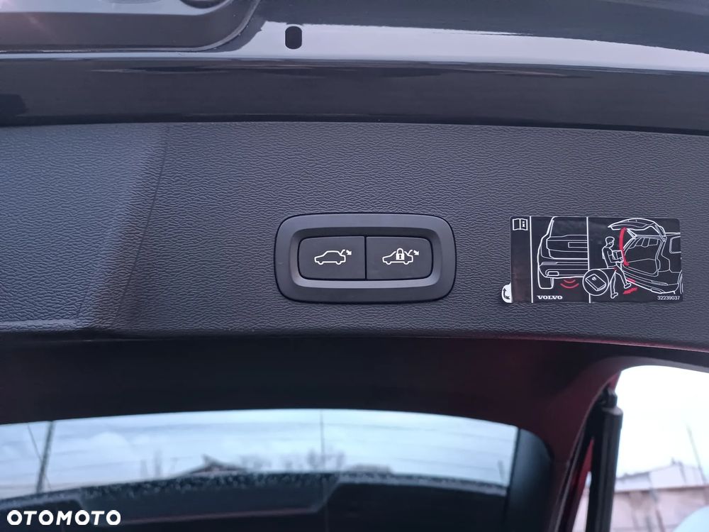 Volvo XC 40 T5 Plug-In Hybrid Inscription - 22